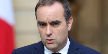 Political Instability in France Impacts Economic Growth